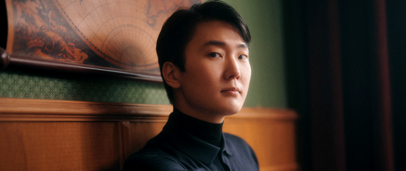 Seong-Jin Cho © Christoph Koestlin / DG