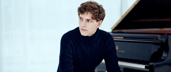 Jan Lisiecki © Christoph Koestlin